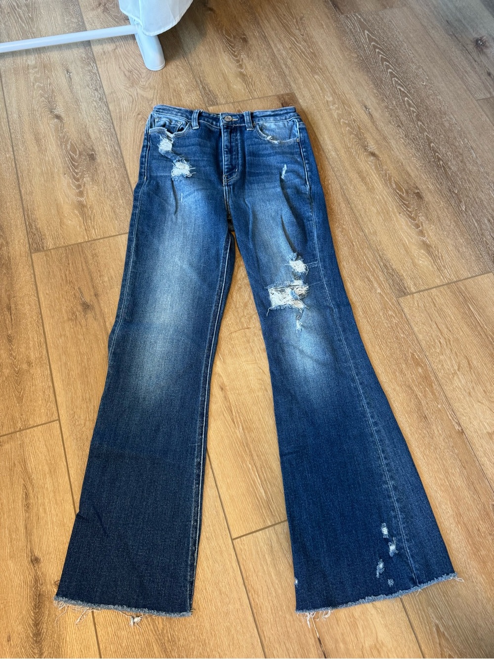 Flying Monkey Super High Rise Detailed Raw Hem Flare Jeans size 27 Style Y3502 - Picture 2 of 9
